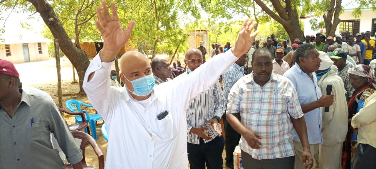 LAMU COUNTY GOVERNMENT  FOOD DISTRIBUTION FOR DROUGHT RELIEF  IN BAHARI WARD