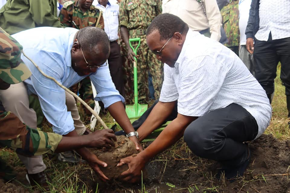 Lamu Deputy Governor Raphael Munyua presiding over county tree planting day at Maisha Masha in Witu ward.