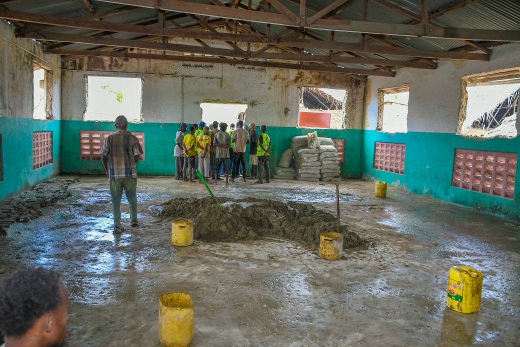 GOVERNOR TIMAMY PRESIDES OVER THE REHABILITATION OF SIYU SOCIAL HALL